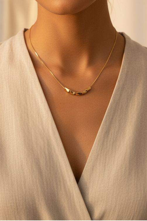 Faye Necklace