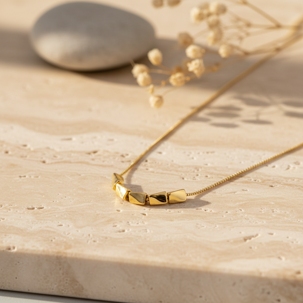 Faye Necklace